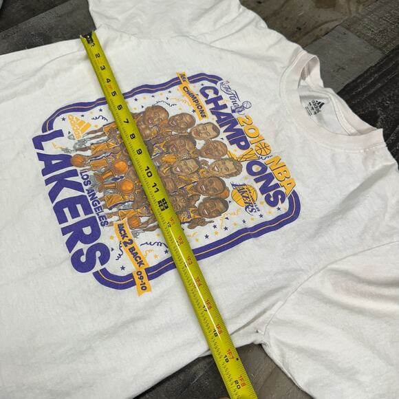 Los Angeles Lakers Shirt Mens Nike NBA Finals Champions 2020 Caricature Size L - Picture 4 of 10